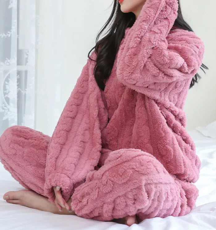 Winter Pajamas Sets Homewear Solid Color Loose Thickened Coral Velvet Pullover Long Sleeves And Trousers Warm Pajamas Indoor Outdoor Casual Clothes - TrendoraX